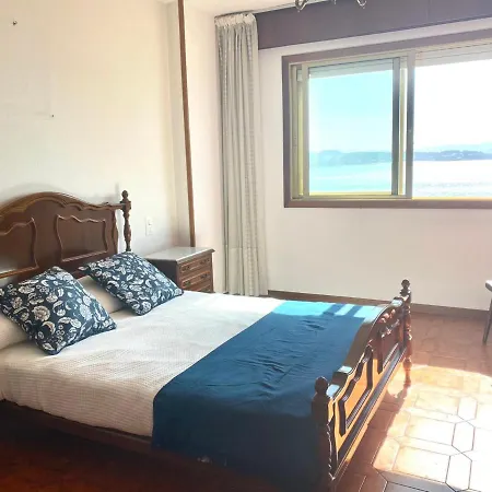 Апартаменты Apartment - 3 Bedrooms With Sea Views - 09597